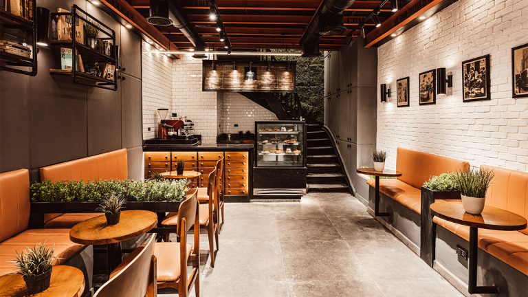 Mugs Estate Interior